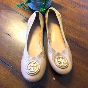 NWOB Tory Burch Nude Flats